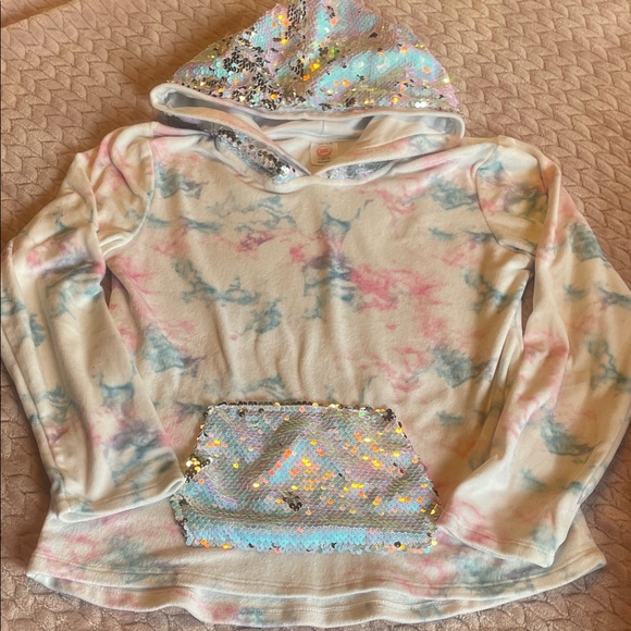 wonder nation Other - 🔥4/$20 Wonder Nation Girls Plush Pullover with sequined hood - size 10/12